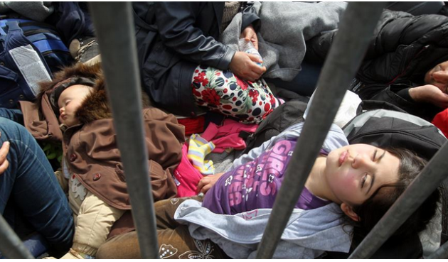 德国总理默克尔与英国首相卡梅伦等称赞了土耳其这个令人意外的提议,称这可能是结束欧洲移民危机的突破性进展。