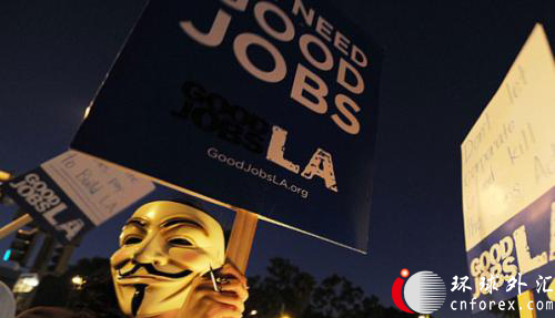 该行指出,美国非农就业增长人数增长的步伐虽然在1月放缓至15.1万人,但是2月却大幅加快至24.2万人。但美国制造业的就业指标数据表明,3月企业裁员的力度料将减弱;此外,近期美国各周的初请和续请失业金人数都维持在较低的水平上。