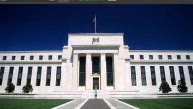 而长线投资者,尤其是那些在规划退休基金和教育基金的人士却认为美联储的做法无异于阴谋诡计。