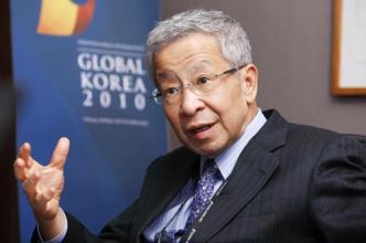 “日元先生”警告:美元兑日元年终可能触及100大关