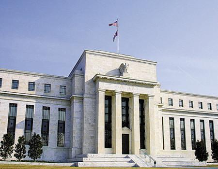 该行指出，哈克近日表示，如果下半年美国经济增长符合或略好于趋势，同时失业率低于自然失业率，且物价情况和美联储预期一致的话，美联储将开启利率正常化政策；但同时也给出了先决条件，声称“这并不等于说，美联储一定会采取