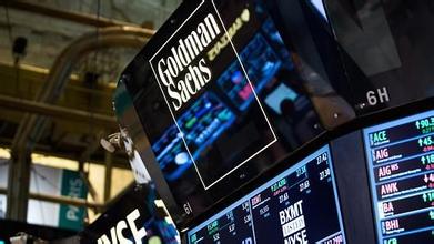 其次,日元走高和通胀预期下降对于黑田东彦来讲都是潜在威胁,因为这意味着自2012年开始的改革将前功尽弃。高盛认为QQE政策是否有效可以通过日本居民的资产外流来观察,而2月日本资产外流速度已经达到纪录最高。