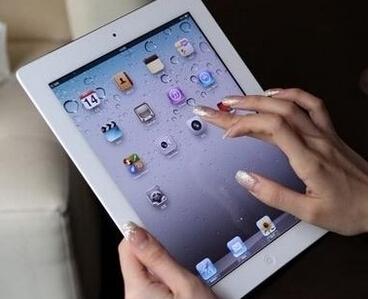 根据行业跟踪IDC分析师的数据,全球平板电脑的发货量又下降了15%,在第一季度的“完全不感兴趣”产品类别中达到了创纪录新高。