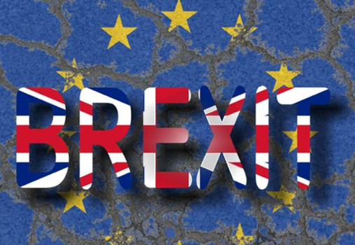 这些文艺人士表示:“英国并不仅仅是欧洲的强国,更是富有想象力和创意的国度,而脱离欧盟将重重削弱我们在全球创意产业上的成功。”