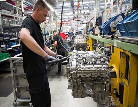 据ZEW表示, 英国“脱欧”等风险因素,令投资者对经济前景的乐观程度下降;投资者怀疑,德国经济在第一季度的强劲增长0.7%后,未来可能不会继续持续下去,故而此次ZEW经济景气指数大降。