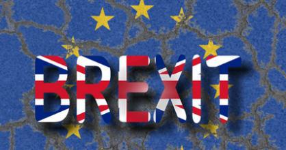 IFS的主任约翰逊(Paul Johnson)表示,要实现英国政府希望的预算平衡,需要在当前削减支出的频率上,再采取额外一到两年的紧缩政策,否则英国就要忍受更高的借款和债务。