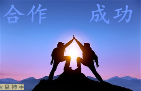 布伦特和美国原油从年初冬天触及的12年低位反弹了近90%,在2014年中在每桶100美元之上交易以来油价崩跌,目前已经收复了一半跌幅。分析师称,油价攀升至每桶50美元之上可能刺激生产商,特别是美国页岩油开采商恢复已停滞的产能,这将增加供应,激发新一轮抛售。