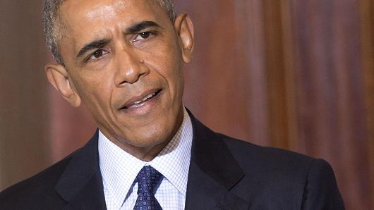 奥巴马警告称:来自政客如特朗普的提议旨在增加对美国穆斯林的监视,或者为美国入境者创建一个宗教测试。这些提议与美国的核心原则格格不入,实际上可能会使国家更不安全。