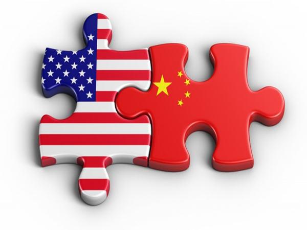 美国奥巴马政府官员和美国企业抱怨中国经济中有100多个领域不对美国投资开放,为达成协定,这个数量必须大幅缩减。
